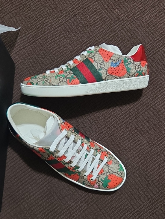Gucci Shoes - Gucci Ace Strawberry Sneaker Size 38